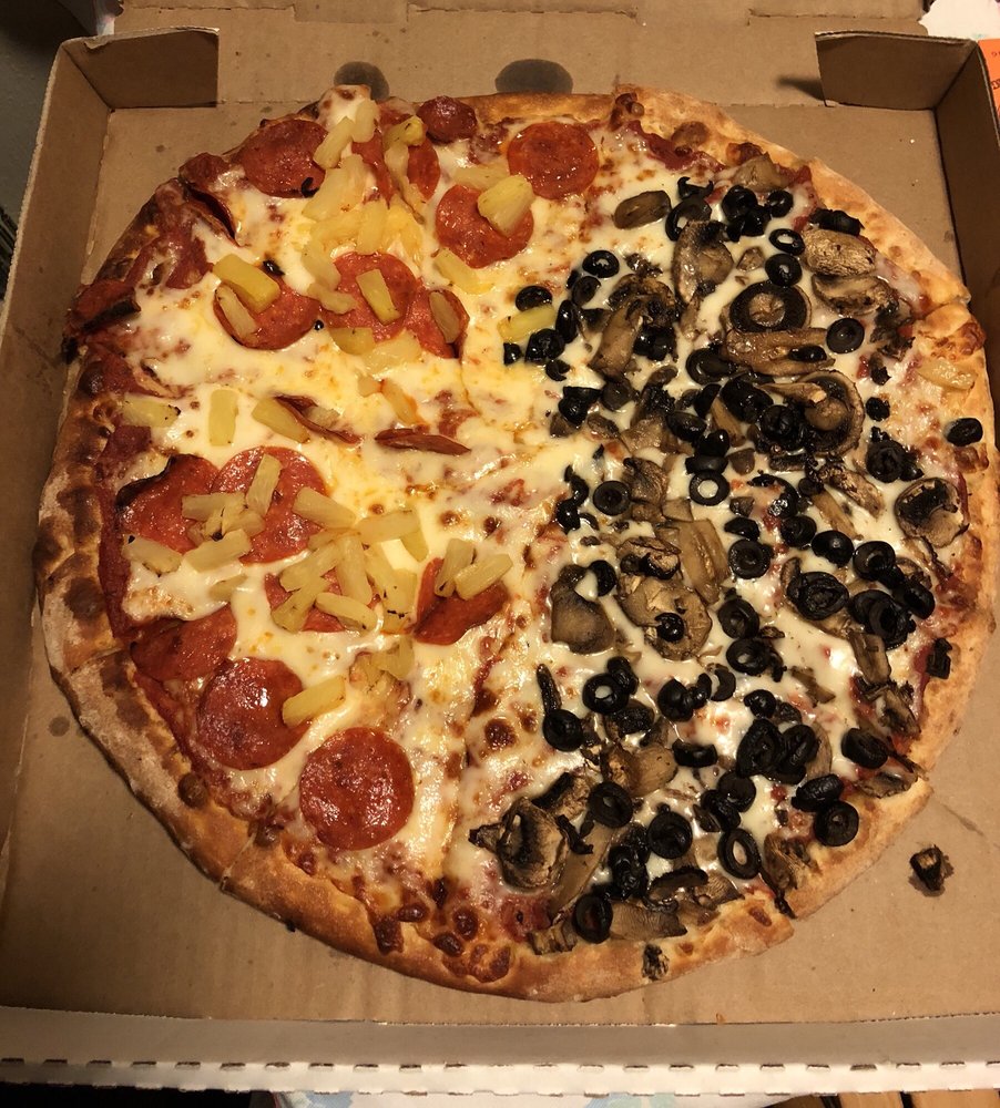 Laventina’s Big Cheese Pizza